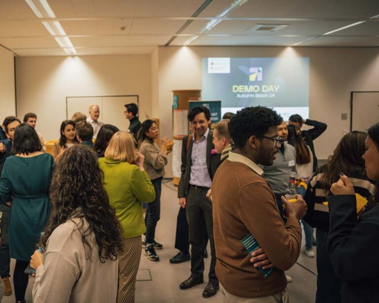 Photo: Networking Session